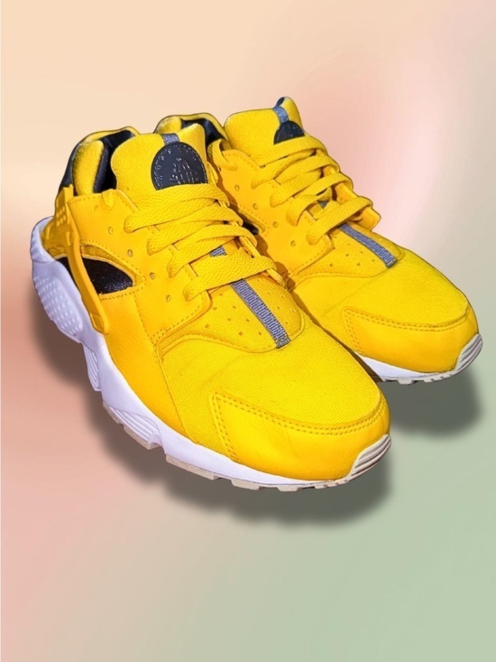 Nike Air Huarache Run GS Tour Yellow White Anthracite 7Y 654275-700